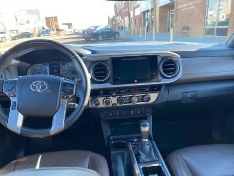 Toyota Tacoma Limited Double Cab V6 6AT 4WD 2016