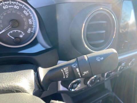 Toyota Tacoma Limited Double Cab V6 6AT 4WD 2016
