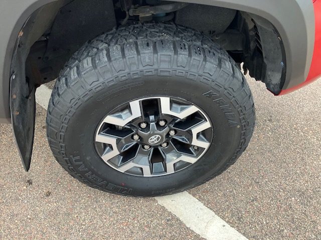 Toyota Tacoma SR5 Double Cab Long Bed V6 6AT 4WD 2016