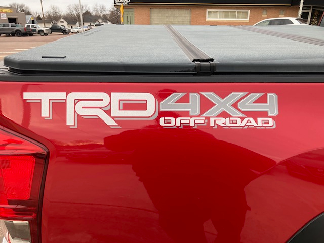 Toyota Tacoma SR5 Double Cab Long Bed V6 6AT 4WD 2016