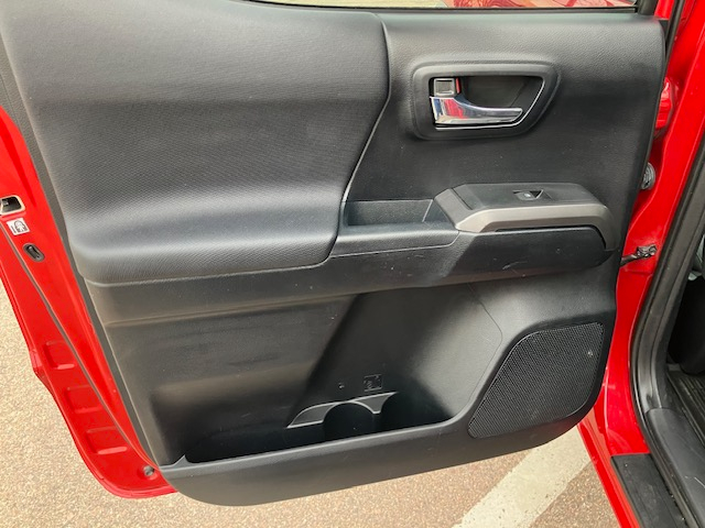 Toyota Tacoma SR5 Double Cab Long Bed V6 6AT 4WD 2016