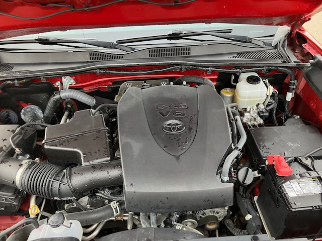 Toyota Tacoma SR5 Double Cab Long Bed V6 6AT 4WD 2016