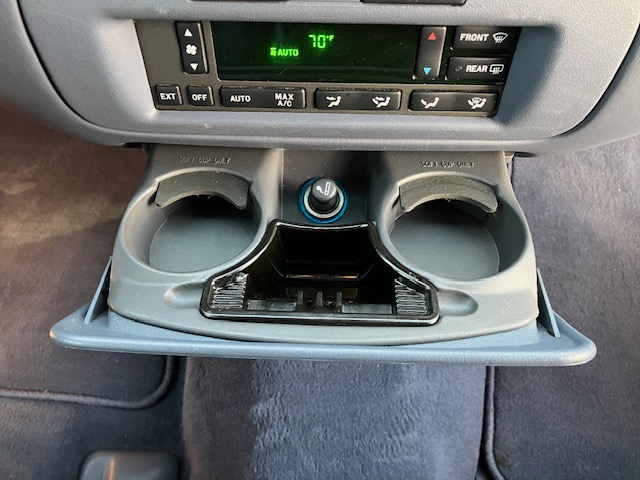 Lincoln Town Car Signature 2002