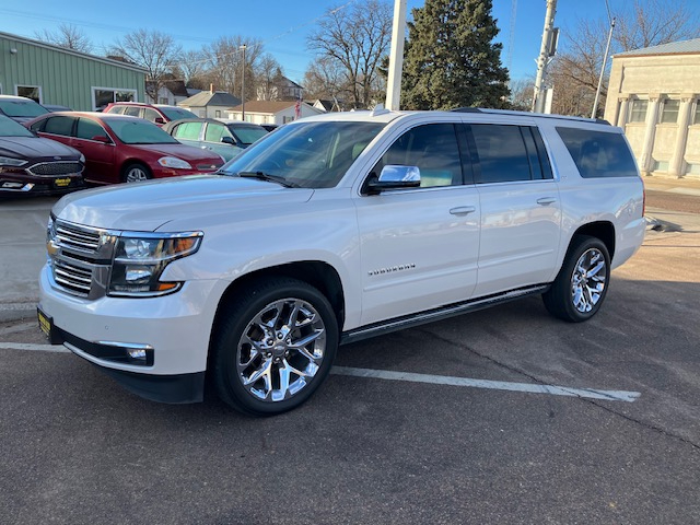 Chevrolet Suburban LTZ 4WD 2016
