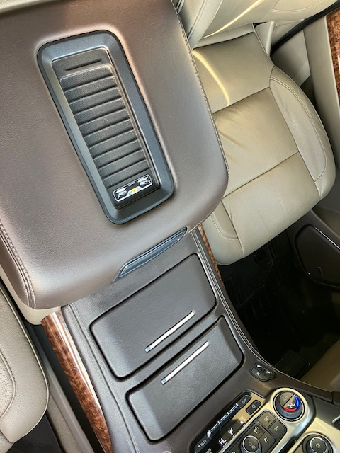 Chevrolet Suburban LTZ 4WD 2016