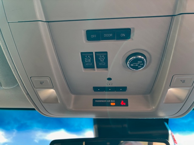 Chevrolet Suburban LTZ 4WD 2016