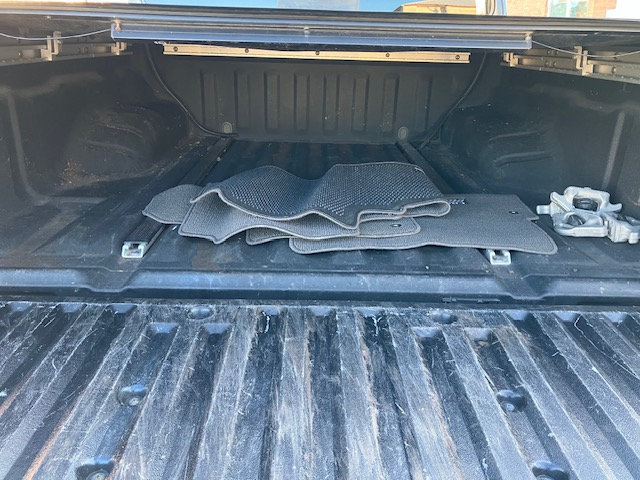 Nissan Frontier SL Crew Cab 5AT 4WD 2015