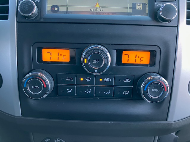 Nissan Frontier SL Crew Cab 5AT 4WD 2015