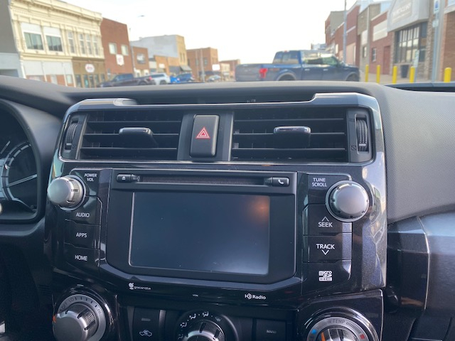 Toyota 4Runner SR5 4WD 2015