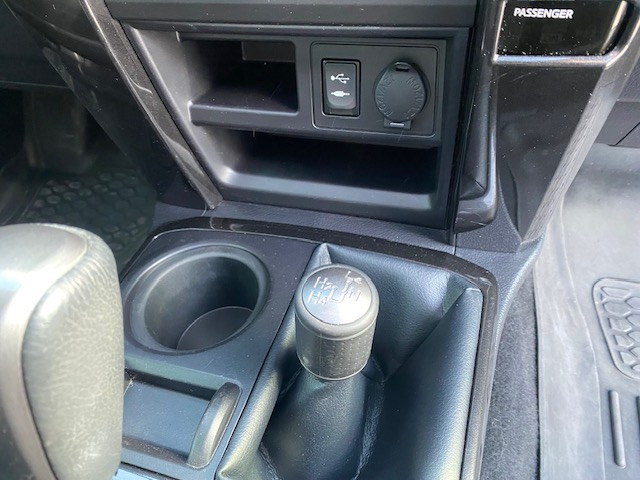 Toyota 4Runner SR5 4WD 2015