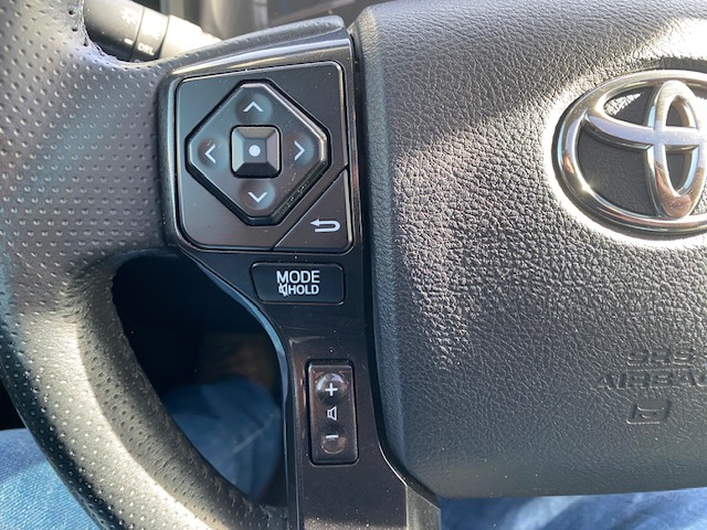 Toyota 4Runner SR5 4WD 2015