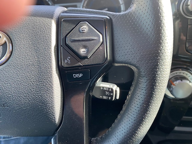 Toyota 4Runner SR5 4WD 2015