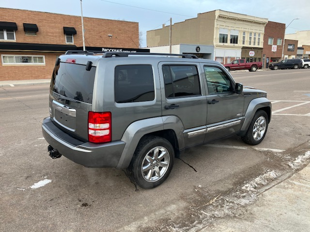 Jeep Liberty Sport 4WD 2012