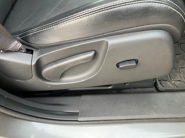 Jeep Liberty Sport 4WD 2012