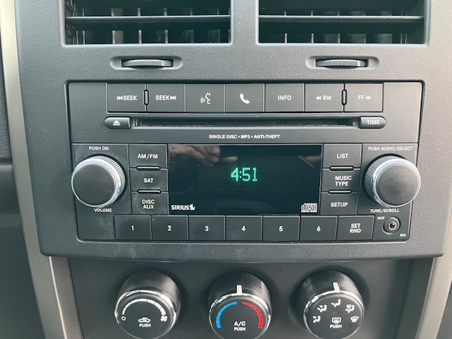 Jeep Liberty Sport 4WD 2012