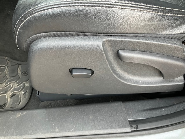 Jeep Liberty Sport 4WD 2012