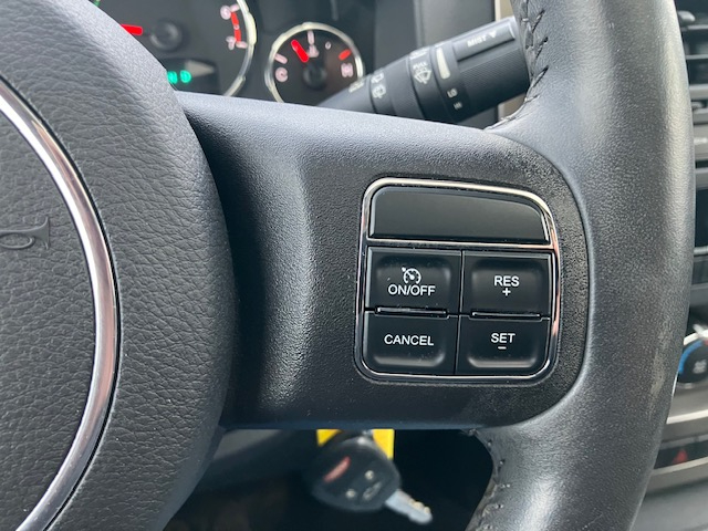 Jeep Liberty Sport 4WD 2012