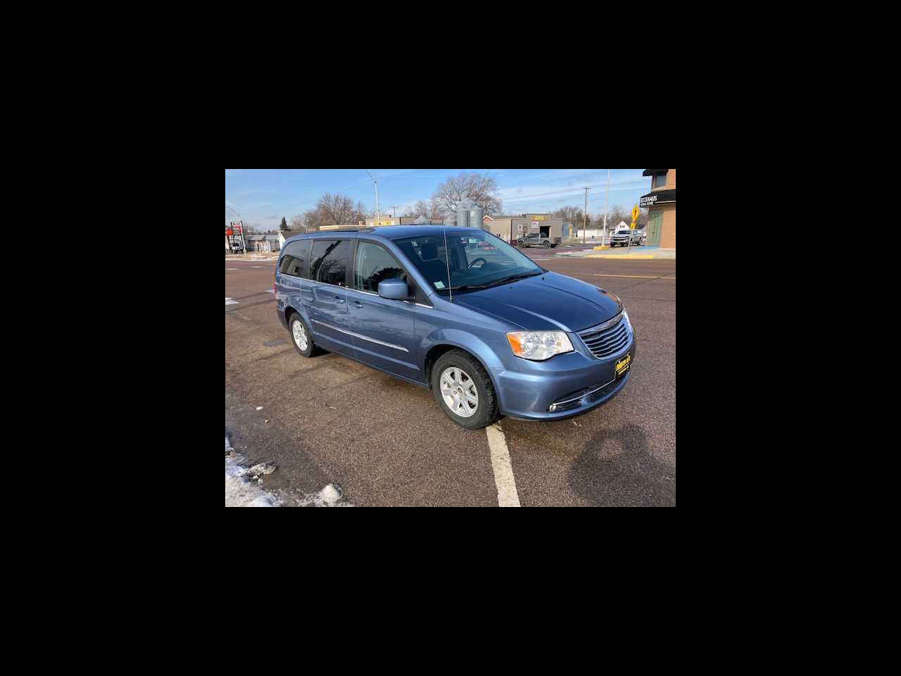 2011 Chrysler Town & Country Touring
