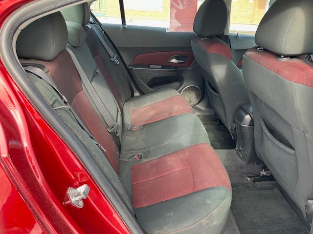 Chevrolet Cruze 1LT 2011