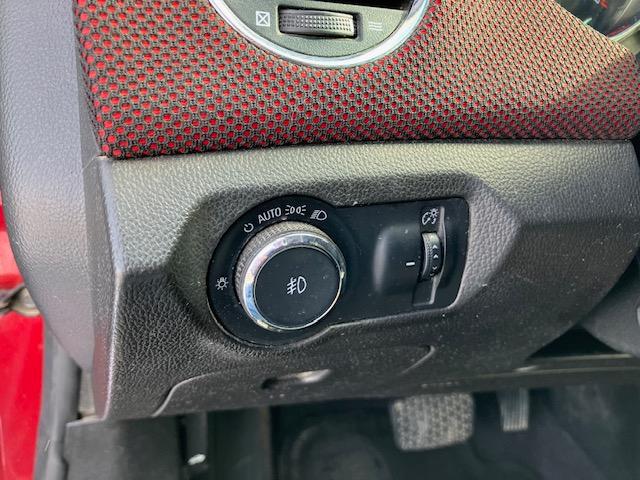 Chevrolet Cruze 1LT 2011