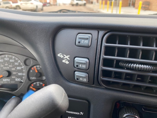 Chevrolet S10 Pickup Ext. Cab 4WD 2003