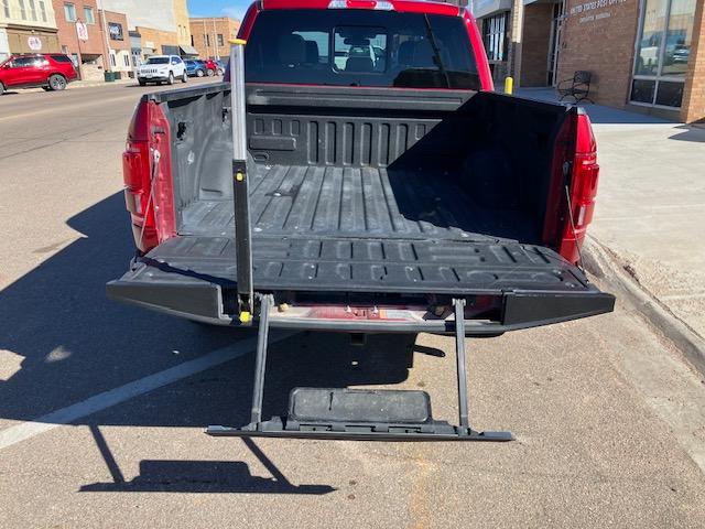 Ford F-150 XL SuperCrew 5.5-ft. Bed 4WD 2015
