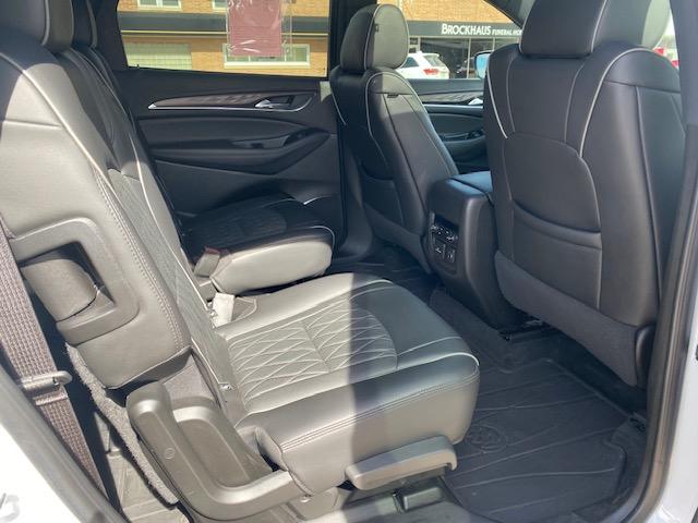 Buick Enclave Avenir AWD 2023