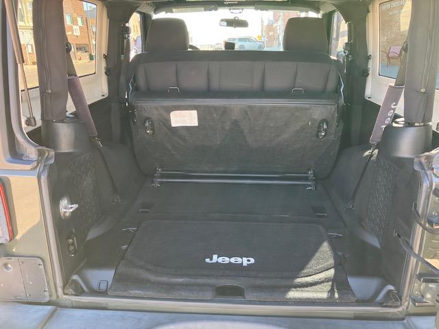 Jeep Wrangler Sport 4WD 2015