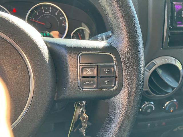 Jeep Wrangler Sport 4WD 2015