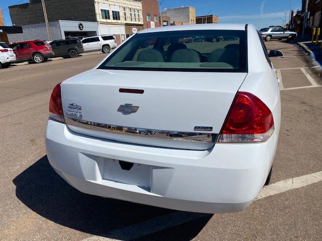 Chevrolet Impala LS 2011