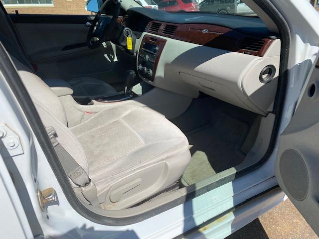 Chevrolet Impala LS 2011