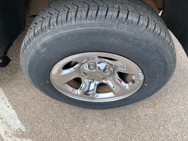 Dodge Ram 1500 2dr Reg Cab 120.5 4WD SLT 2002