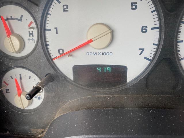 Dodge Ram 1500 2dr Reg Cab 120.5 4WD SLT 2002