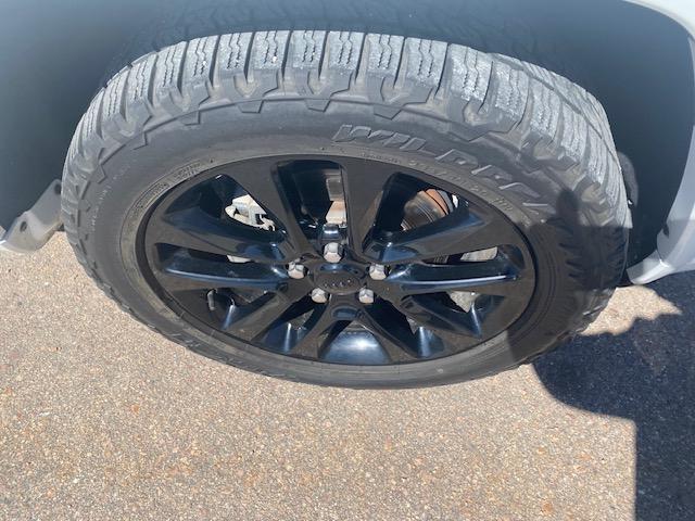 Jeep Grand Cherokee Laredo 4WD 2020