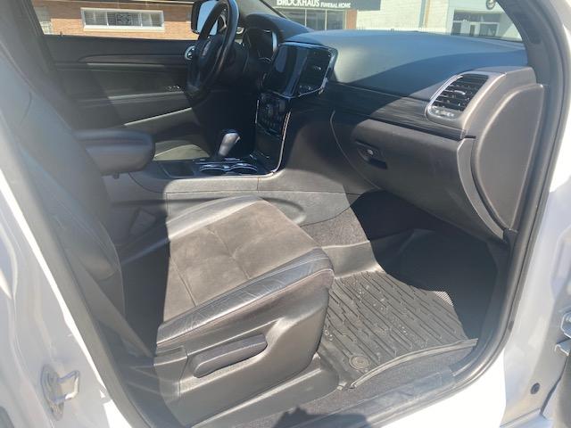 Jeep Grand Cherokee Laredo 4WD 2020