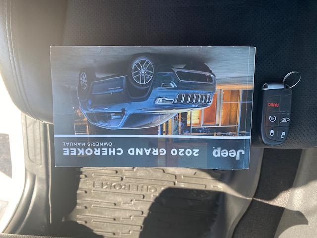 Jeep Grand Cherokee Laredo 4WD 2020