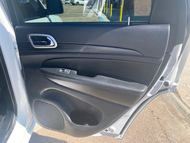 Jeep Grand Cherokee Laredo 4WD 2020