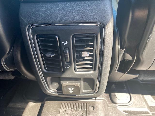 Jeep Grand Cherokee Laredo 4WD 2020