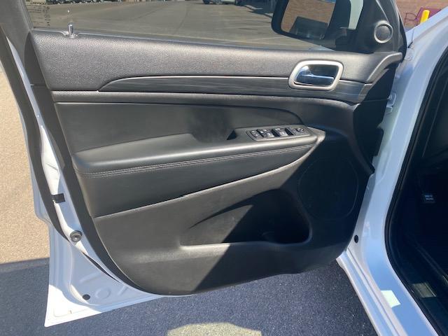 Jeep Grand Cherokee Laredo 4WD 2020