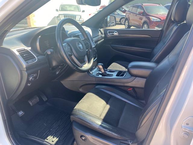 Jeep Grand Cherokee Laredo 4WD 2020