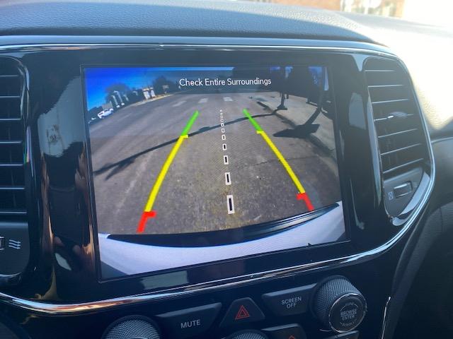 Jeep Grand Cherokee Laredo 4WD 2020