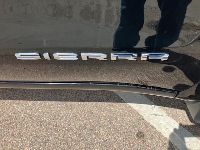 GMC Sierra 1500 SLT Crew Cab Long Box 4WD 2019