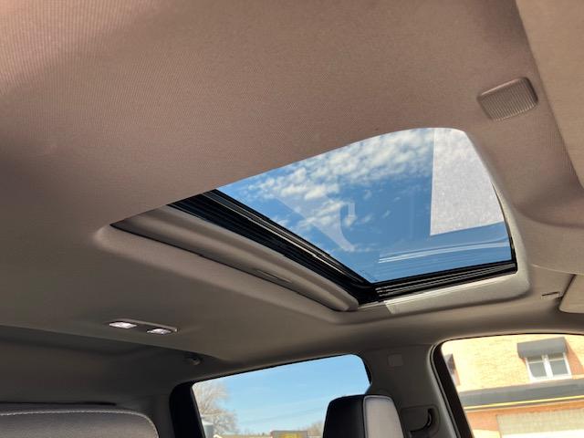 GMC Sierra 1500 SLT Crew Cab Long Box 4WD 2019