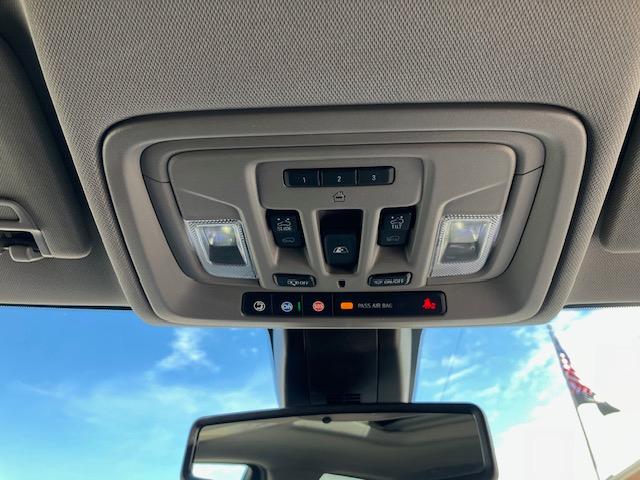 GMC Sierra 1500 SLT Crew Cab Long Box 4WD 2019