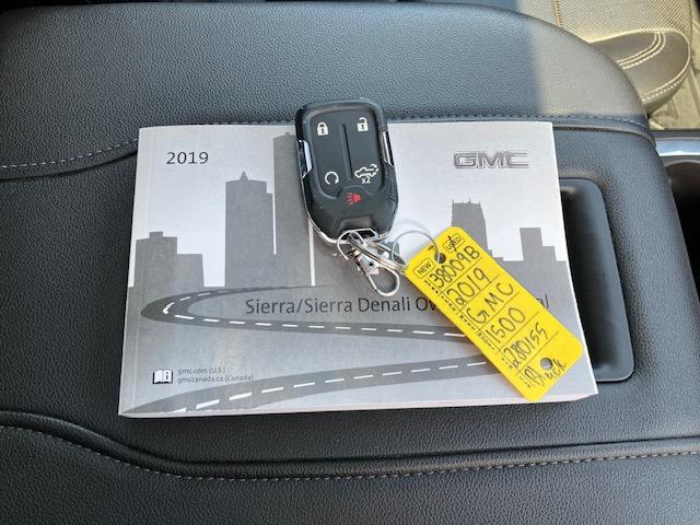 GMC Sierra 1500 SLT Crew Cab Long Box 4WD 2019