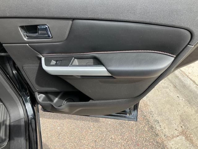 Ford Edge SEL FWD 2011