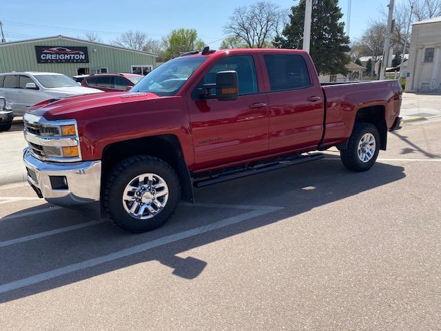 Chevrolet Silverado 2500HD LT Crew Cab Long Box 4WD 2019