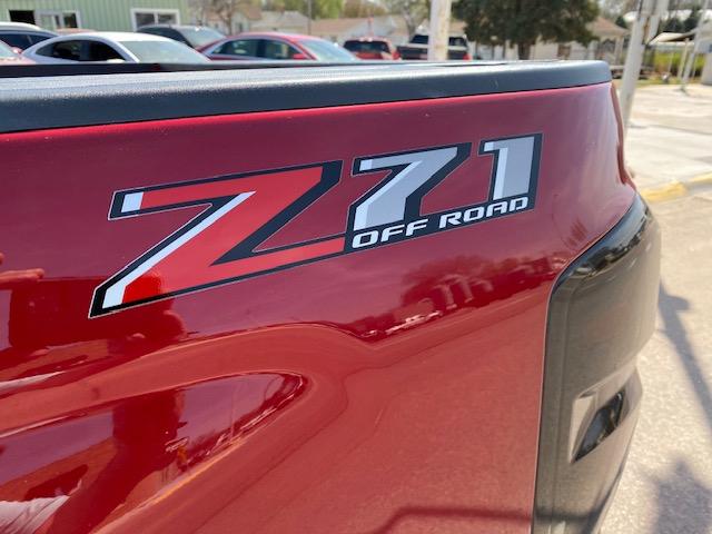 Chevrolet Silverado 2500HD LT Crew Cab Long Box 4WD 2019