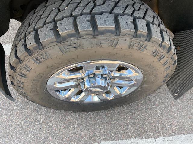Chevrolet Silverado 2500HD LT Crew Cab Long Box 4WD 2019