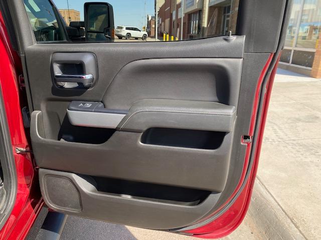 Chevrolet Silverado 2500HD LT Crew Cab Long Box 4WD 2019
